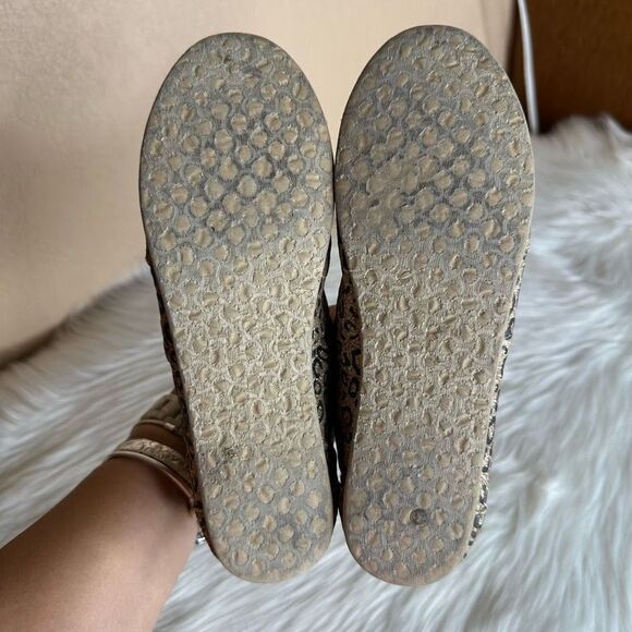 TOMS LEOPARD CHEETAH GLITTER GOLD BALLET FLAT SLIP On Shoes 4 - Picture 7 of 13